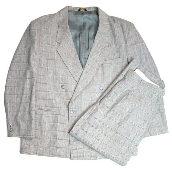 VINTAGE MEN S GRAY PLAID DOUBLE-BREASTED SUIT - TFW - SIZE 46S, PANTS 33x27.5 - Picture 1 of 9